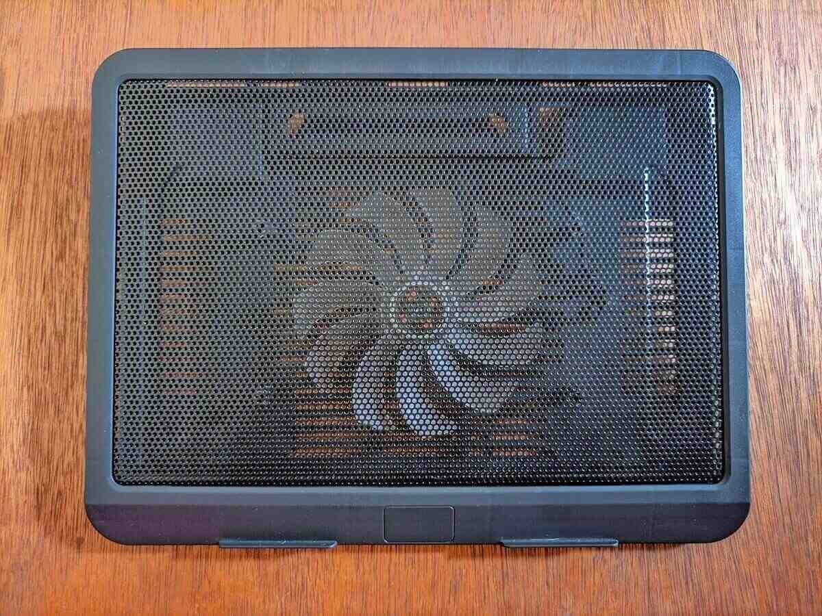 How To Choose The Best Cooling Pad For Your MacBook how-to-choose-the-best-cooling-pad-for-your-macbook