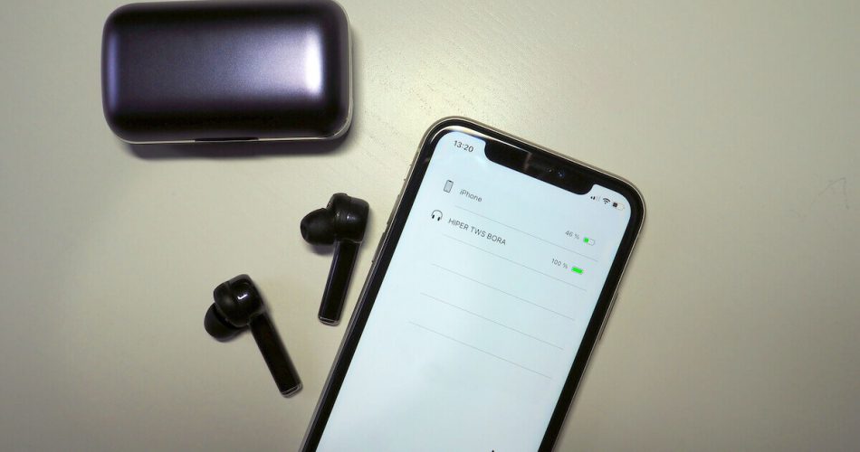 iphone 12 bluetooth issues