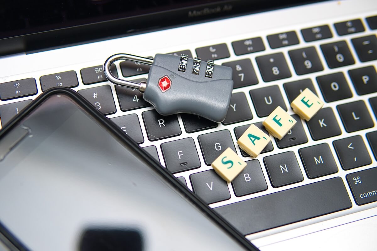 How to Lock MacBook Keyboard?