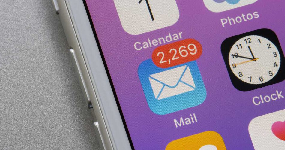 how to stop emails going to junk iphone